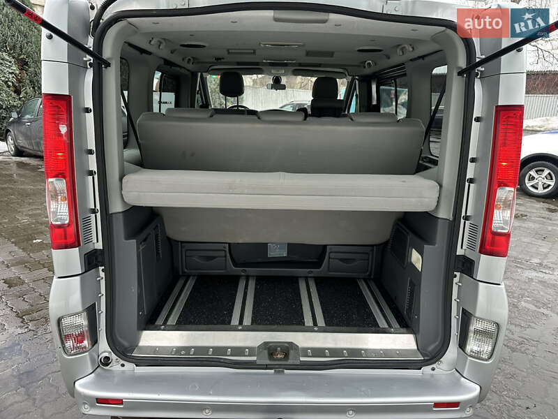 Мінівен Renault Trafic 2011 в Луцьку фото 16 Мінівен Renault Trafic 2011 в Луцьку