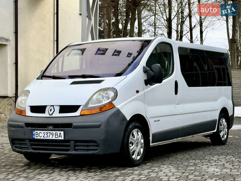 Минивэн Renault Trafic 2004 в Львове