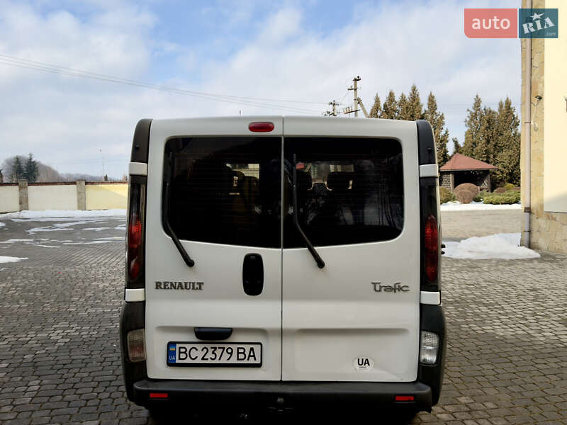 Минивэн Renault Trafic 2004 в Львове