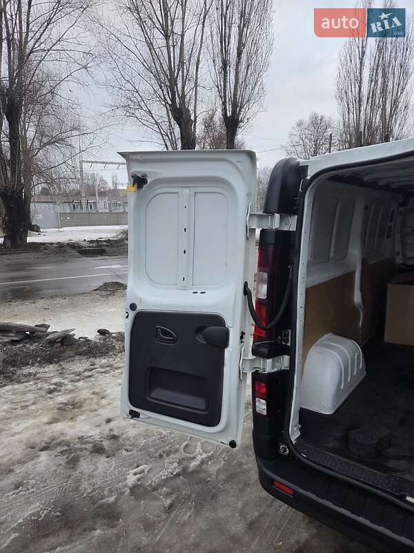 Микроавтобус грузовой (до 3,5т) Renault Trafic 2018 в Броварах фото 9 Микроавтобус грузовой (до 3,5т) Renault Trafic 2018 в Броварах