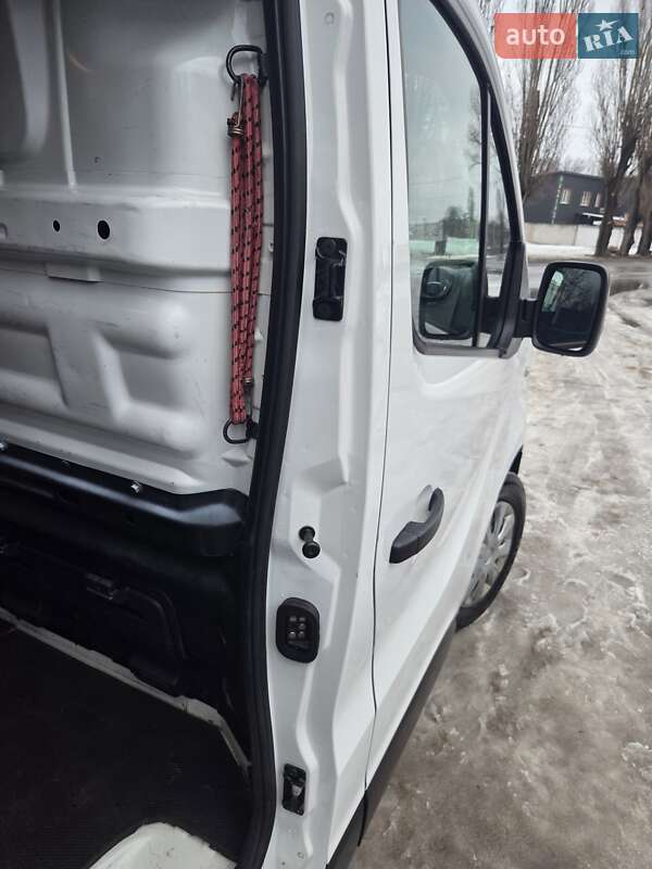 Микроавтобус грузовой (до 3,5т) Renault Trafic 2018 в Броварах фото 19 Микроавтобус грузовой (до 3,5т) Renault Trafic 2018 в Броварах