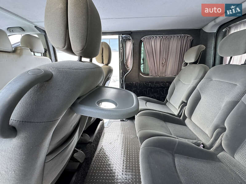 Минивэн Renault Trafic 2008 в Луцке