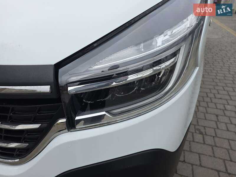 Вантажний фургон Renault Trafic 2021 в Одесі