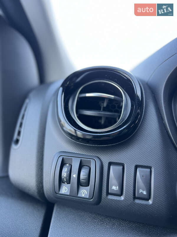 Мінівен Renault Trafic 2020 в Дубні