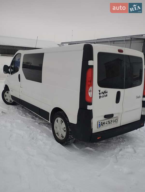 Вантажопасажирський фургон Renault Trafic 2011 в Вінниці фото 2 Вантажопасажирський фургон Renault Trafic 2011 в Вінниці