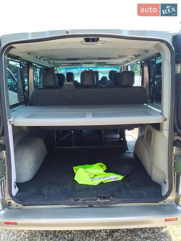 Минивэн Renault Trafic 2010 в Славском фото 14 Минивэн Renault Trafic 2010 в Славском