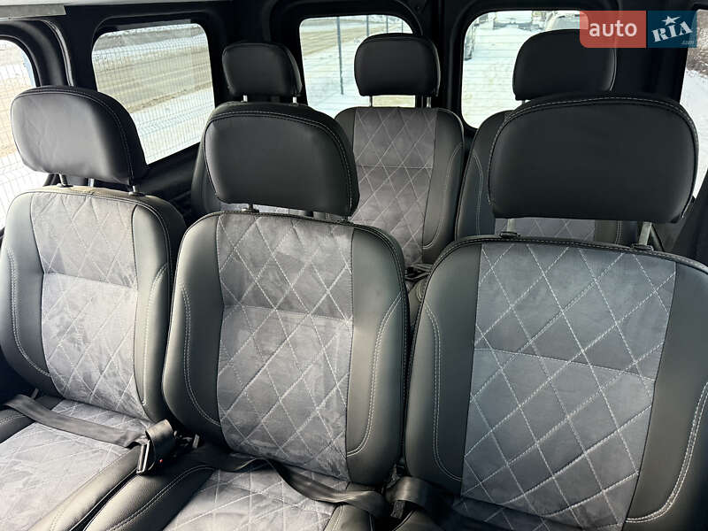 Минивэн Renault Trafic 2005 в Кременце фото 34 Минивэн Renault Trafic 2005 в Кременце