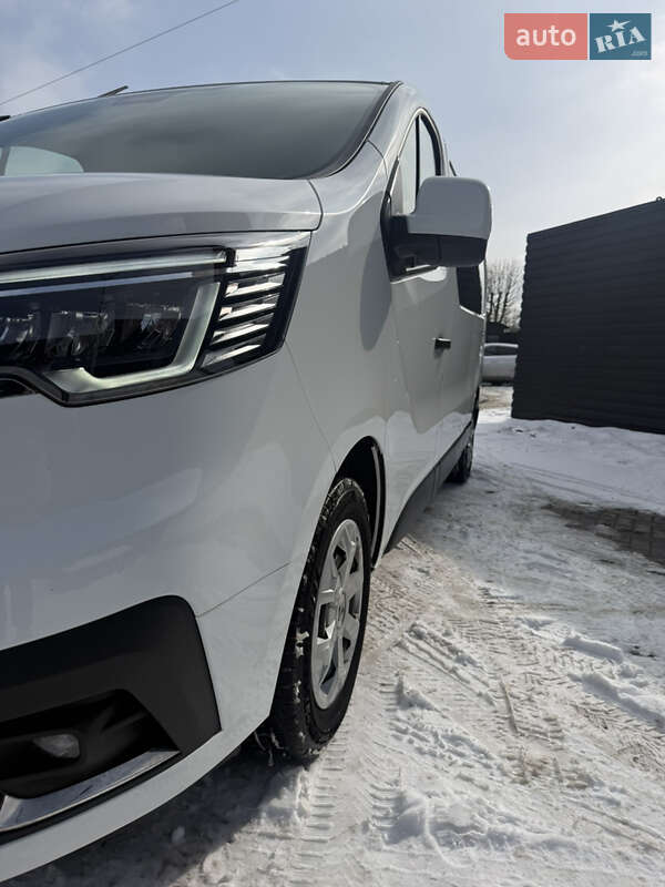 Минивэн Renault Trafic 2023 в Ивано-Франковске