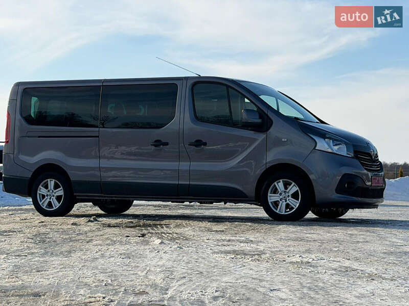 Минивэн Renault Trafic 2018 в Луцке