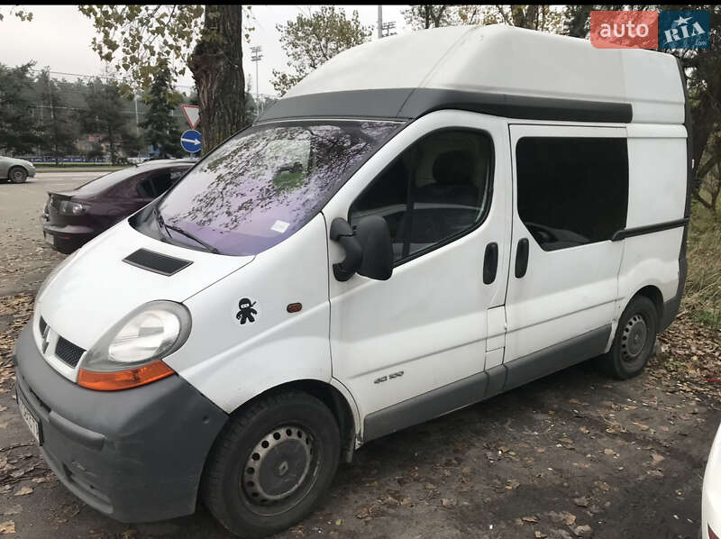 Мінівен Renault Trafic 2005 в Києві