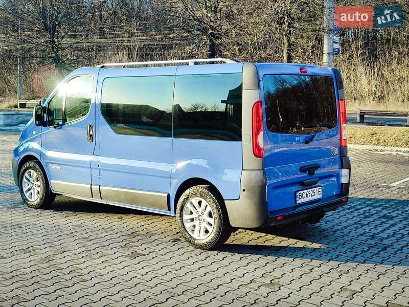 Мінівен Renault Trafic 2010 в Вінниці