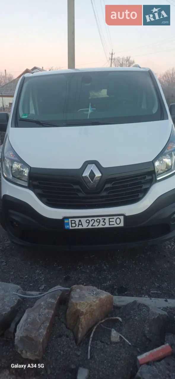 2010 Opel Vivaro - мініатюра 10