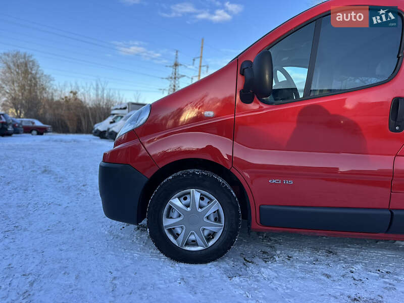 Минивэн Renault Trafic 2013 в Ровно