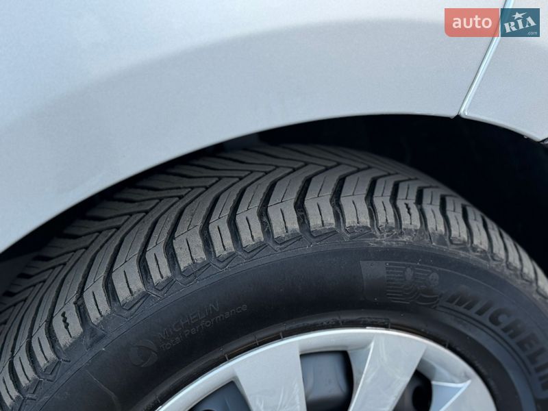 Вантажний фургон Renault Trafic 2020 в Дубні