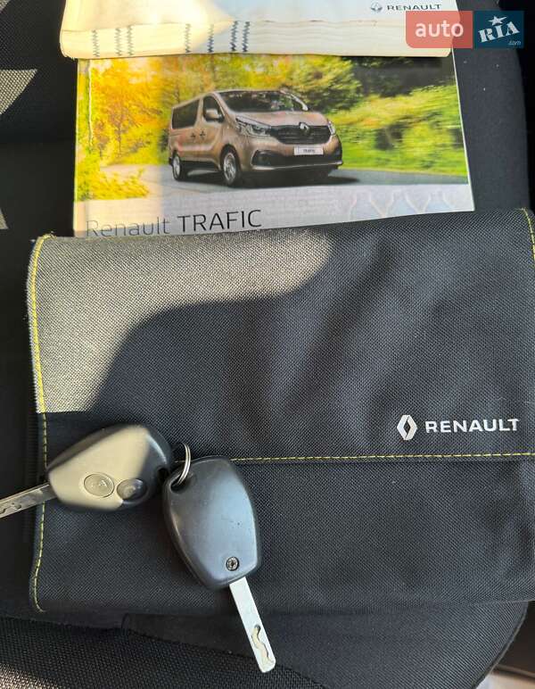 Мінівен Renault Trafic 2017 в Львові