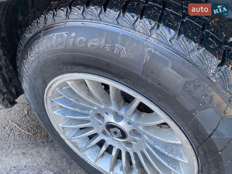 Мінівен Renault Trafic 2004 в Житомирі