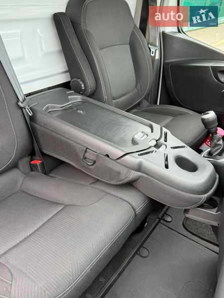 Вантажний фургон Renault Trafic 2021 в Дрогобичі