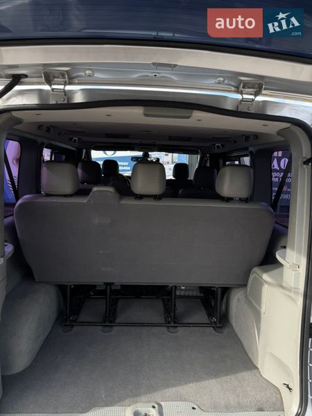 Минивэн Renault Trafic 2009 в Шаргороде