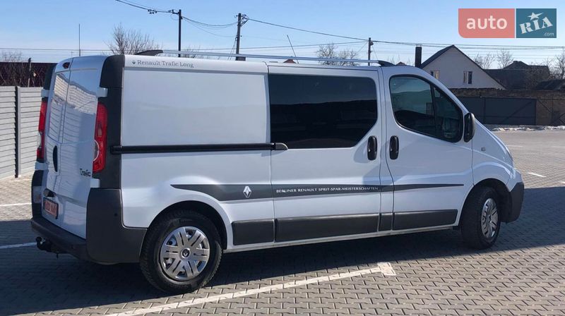 Минивэн Renault Trafic 2014 в Дубно