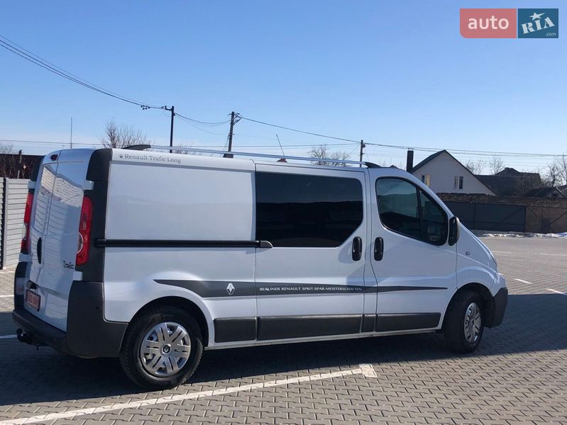 Минивэн Renault Trafic 2014 в Дубно