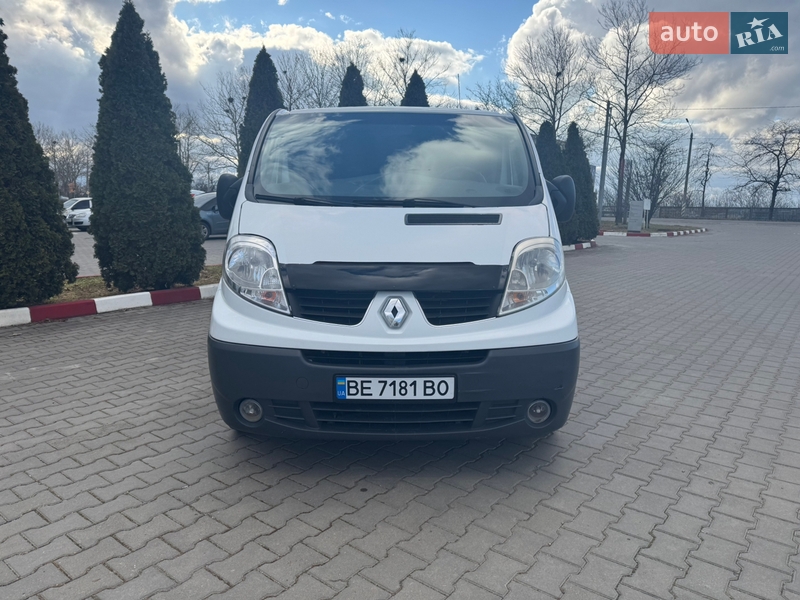 Мінівен Renault Trafic 2011 в Миколаєві