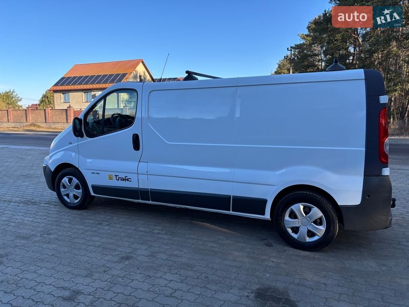 Микроавтобус грузовой (до 3,5т) Renault Trafic 2014 в Костополе