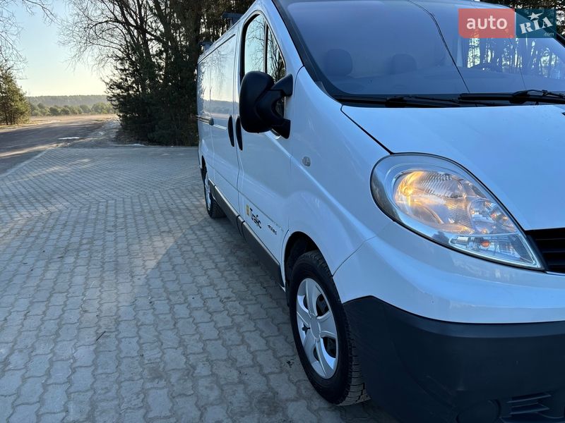 Микроавтобус грузовой (до 3,5т) Renault Trafic 2014 в Костополе