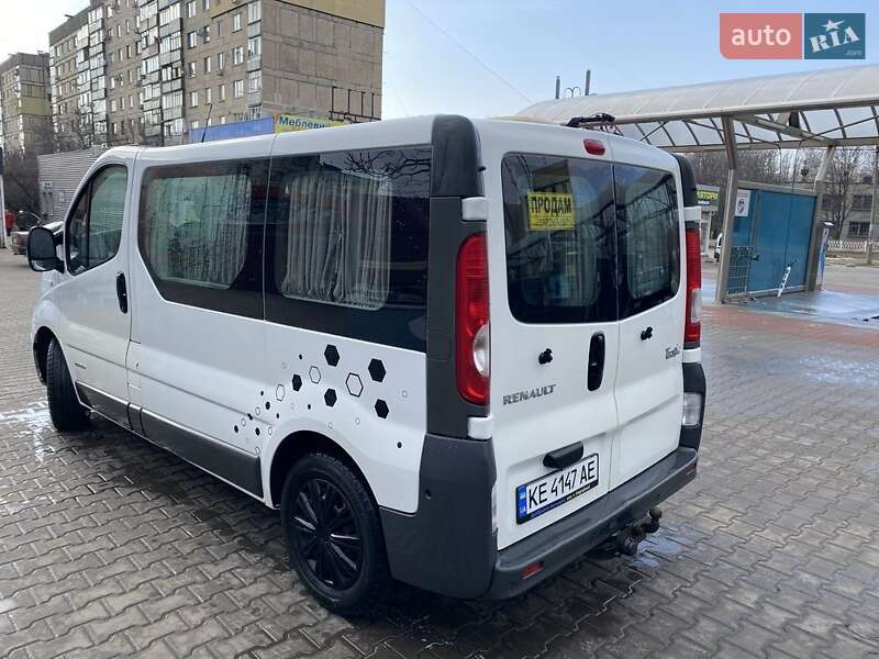 Минивэн Renault Trafic 2007 в Кривом Роге