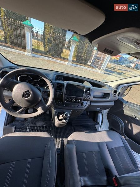 Минивэн Renault Trafic 2021 в Дубно