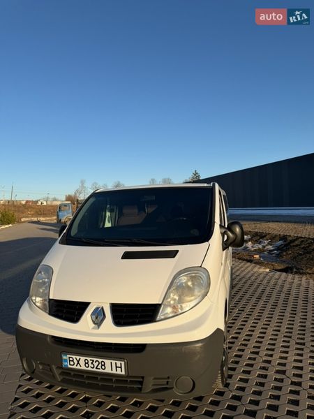 Мінівен Renault Trafic 2007 в Хмельницькому