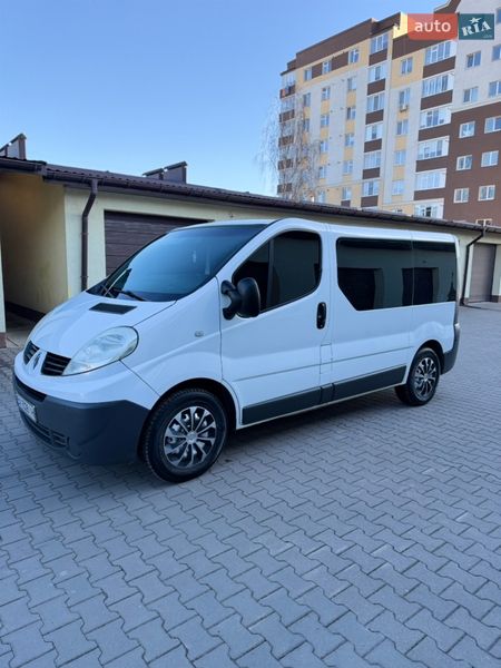Мінівен Renault Trafic 2007 в Хмельницькому