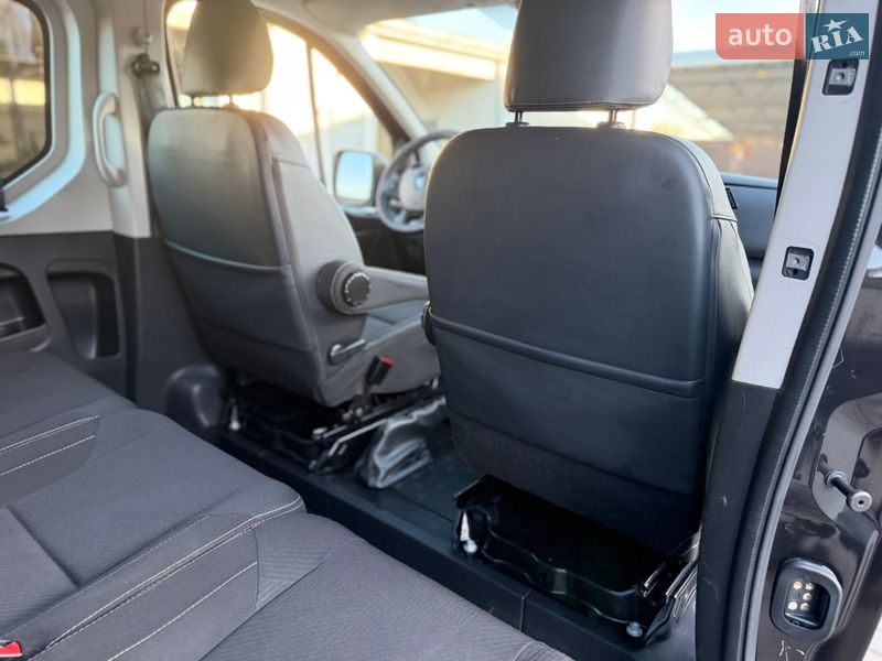 Грузопассажирский фургон Renault Trafic 2020 в Дубно