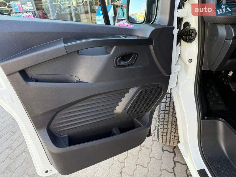 Грузовой фургон Renault Trafic 2025 в Дубно