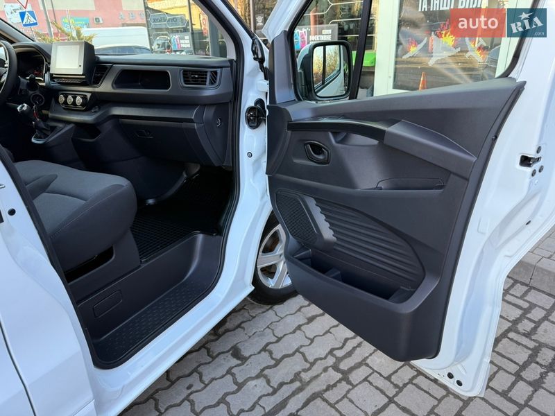 Грузовой фургон Renault Trafic 2025 в Дубно