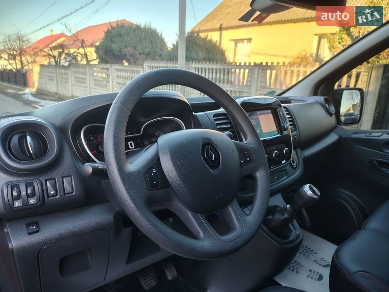 Минивэн Renault Trafic 2021 в Дубно