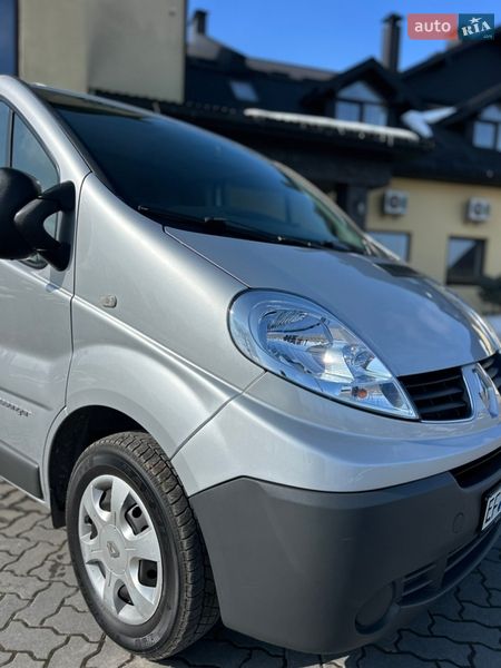 Минивэн Renault Trafic 2011 в Коломые