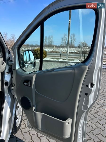 Минивэн Renault Trafic 2011 в Коломые
