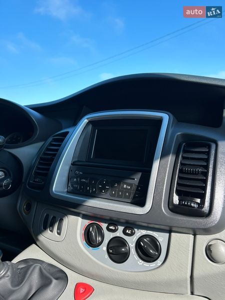 Минивэн Renault Trafic 2011 в Коломые