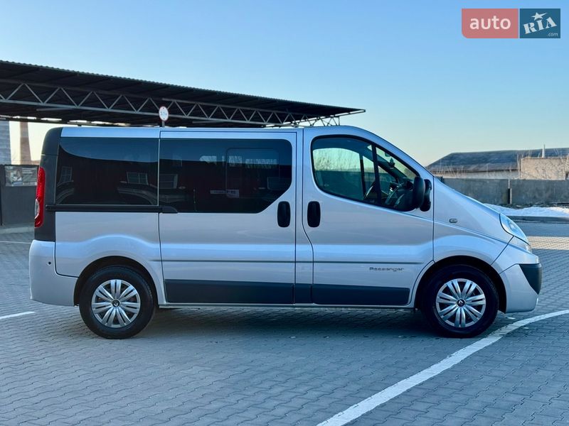 Минивэн Renault Trafic 2011 в Дубно
