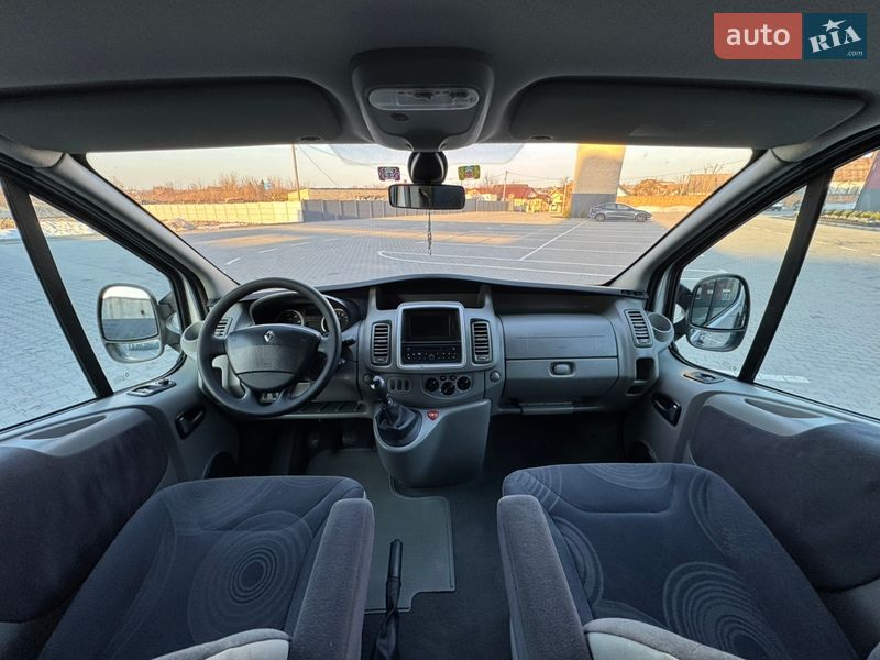 Минивэн Renault Trafic 2011 в Дубно