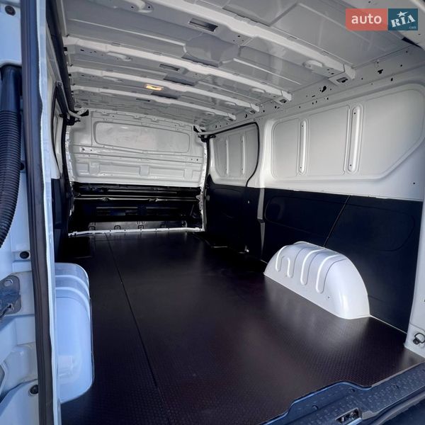 Грузовой фургон Renault Trafic 2022 в Киеве