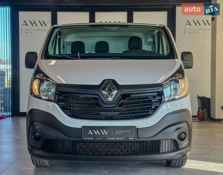 Минивэн Renault Trafic 2015 в Львове