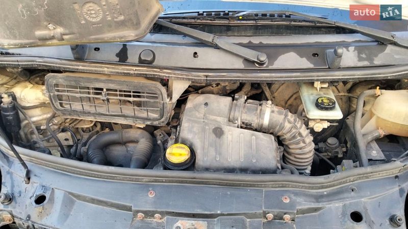 Грузовой фургон Renault Trafic 2010 в Каменском фото 10 Грузовой фургон Renault Trafic 2010 в Каменском