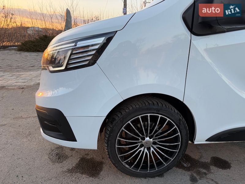 Минивэн Renault Trafic 2022 в Харькове