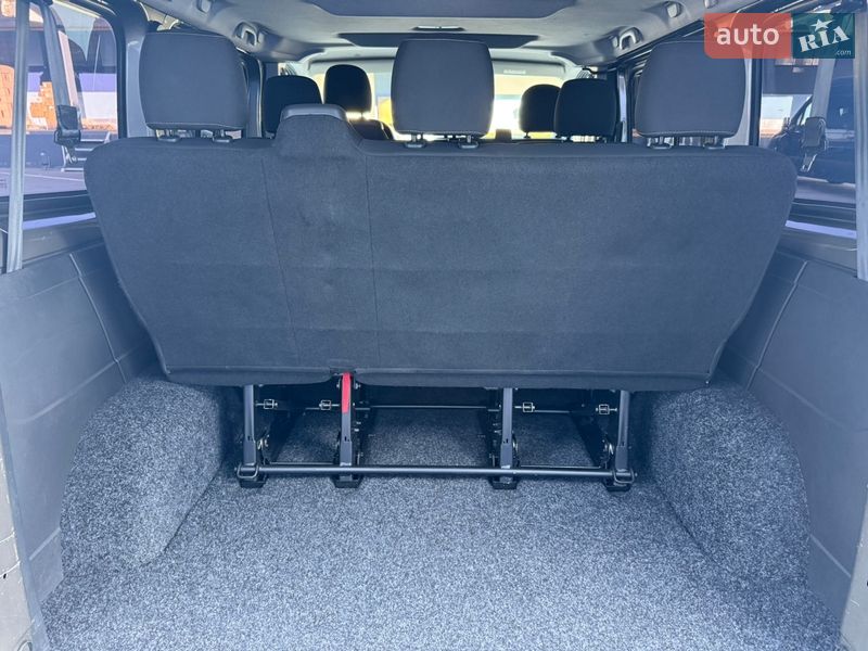 Мінівен Renault Trafic 2017 в Рівному