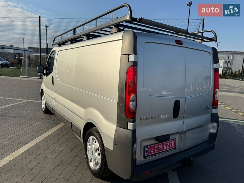 Грузовой фургон Renault Trafic 2013 в Мукачево