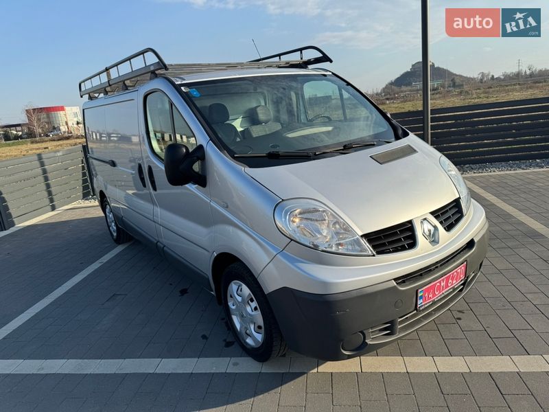 Грузовой фургон Renault Trafic 2013 в Мукачево