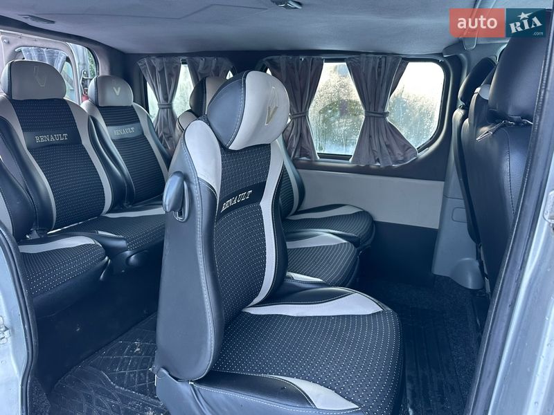 Минивэн Renault Trafic 2007 в Делятине
