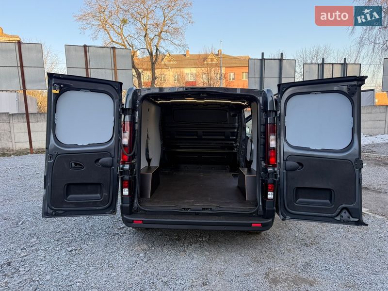 Вантажний фургон Renault Trafic 2022 в Рівному