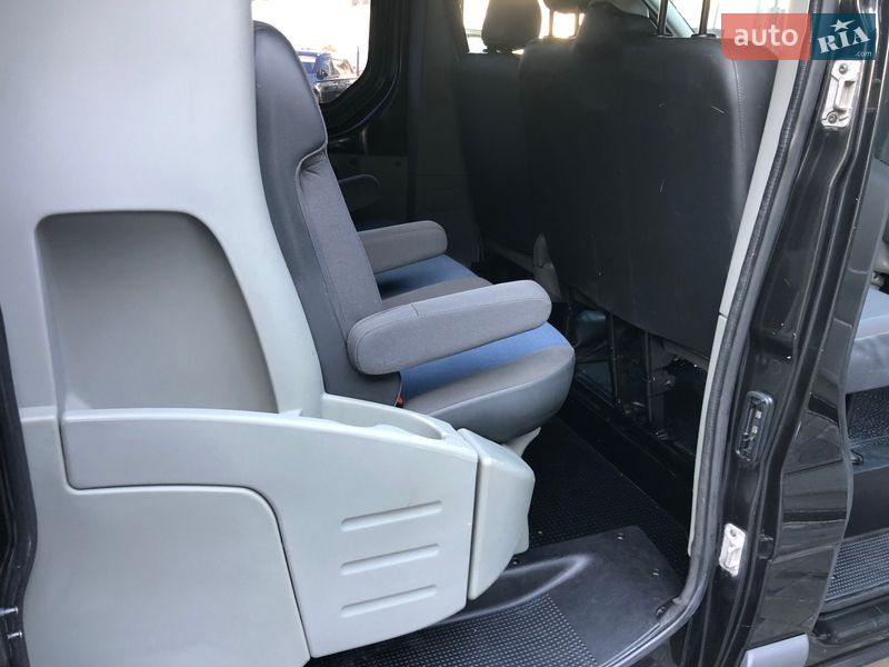 Мінівен Renault Trafic 2012 в Івано-Франківську фото 23 Мінівен Renault Trafic 2012 в Івано-Франківську